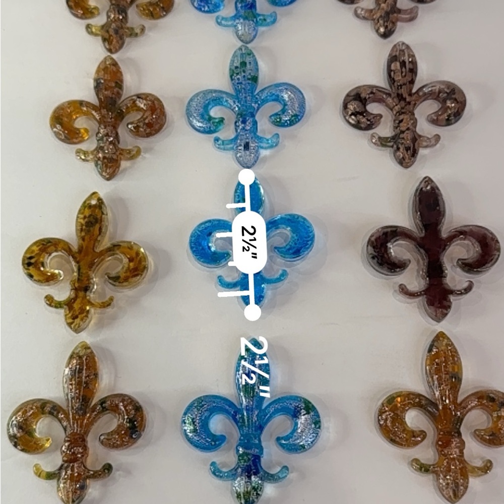 Fabulous Murano-Style Glass Fleur-de-Lis Accent Set Gold, Blue, Bronze 2” x 2.5” - Picture 16 of 16